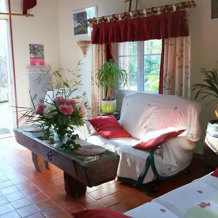 Holiday home Eclaron-braucourt-sainte-liviere, 5 Pieces, 8 Personnes - Fr-1-611-8